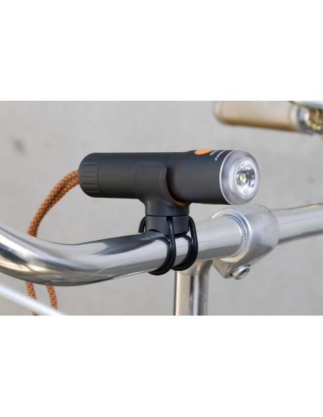 Framlampa lux light 700 lumen reelight