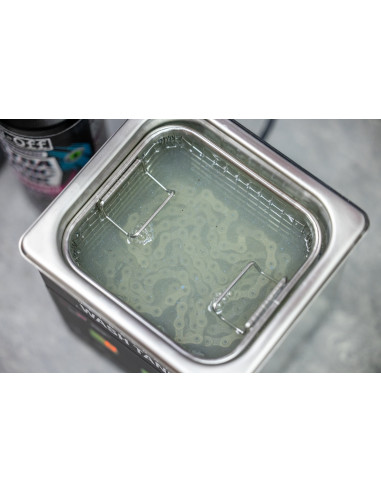 Ultrasonic behandling av ny kedja muc-off