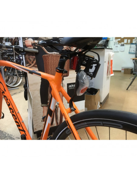 Fäste för baklampa och reflex