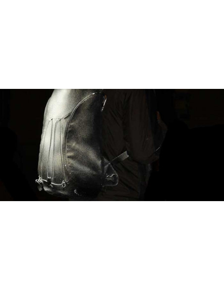 Invisible bright reflective spray albedo100