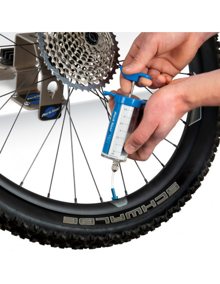 Tubless sealant injector 100 ml parktool